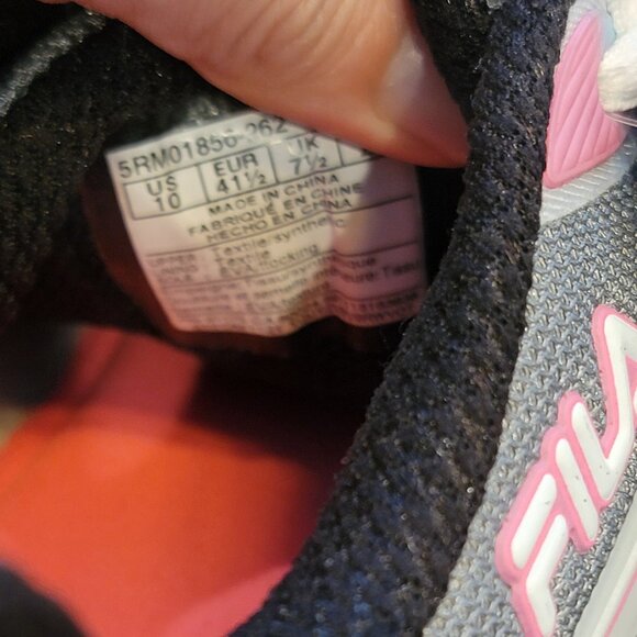 Fila Women's Memory Wanderun Casual Running Sneakers - Picture 11 of 11